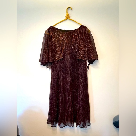 NWT Gabby Skye Glamglow dress- Size 6 - Picture 2 of 15